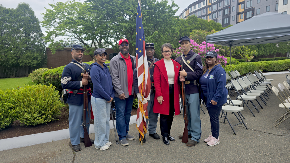 Katjana with the 54th Regiment color guard